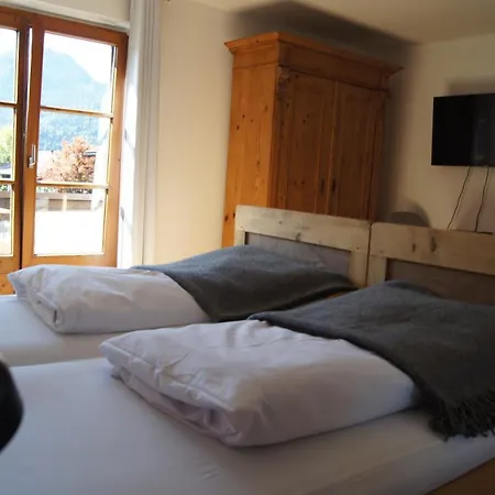 Pensión Drachenfels 3*